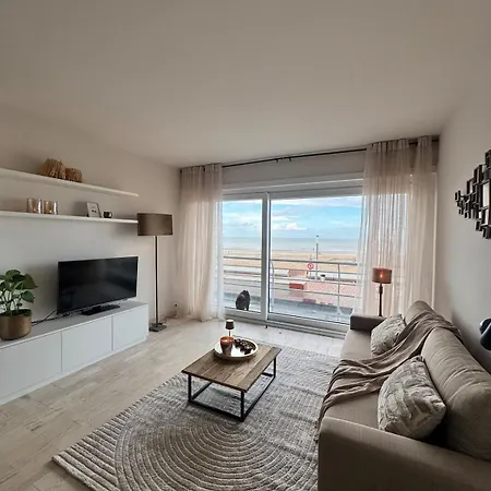 Apartman In Wenduine With Frontal Sea View Mellet